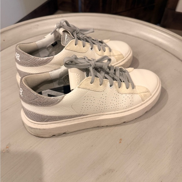 P448 White and Gray Women's Sneakers - Picture 2 of 4